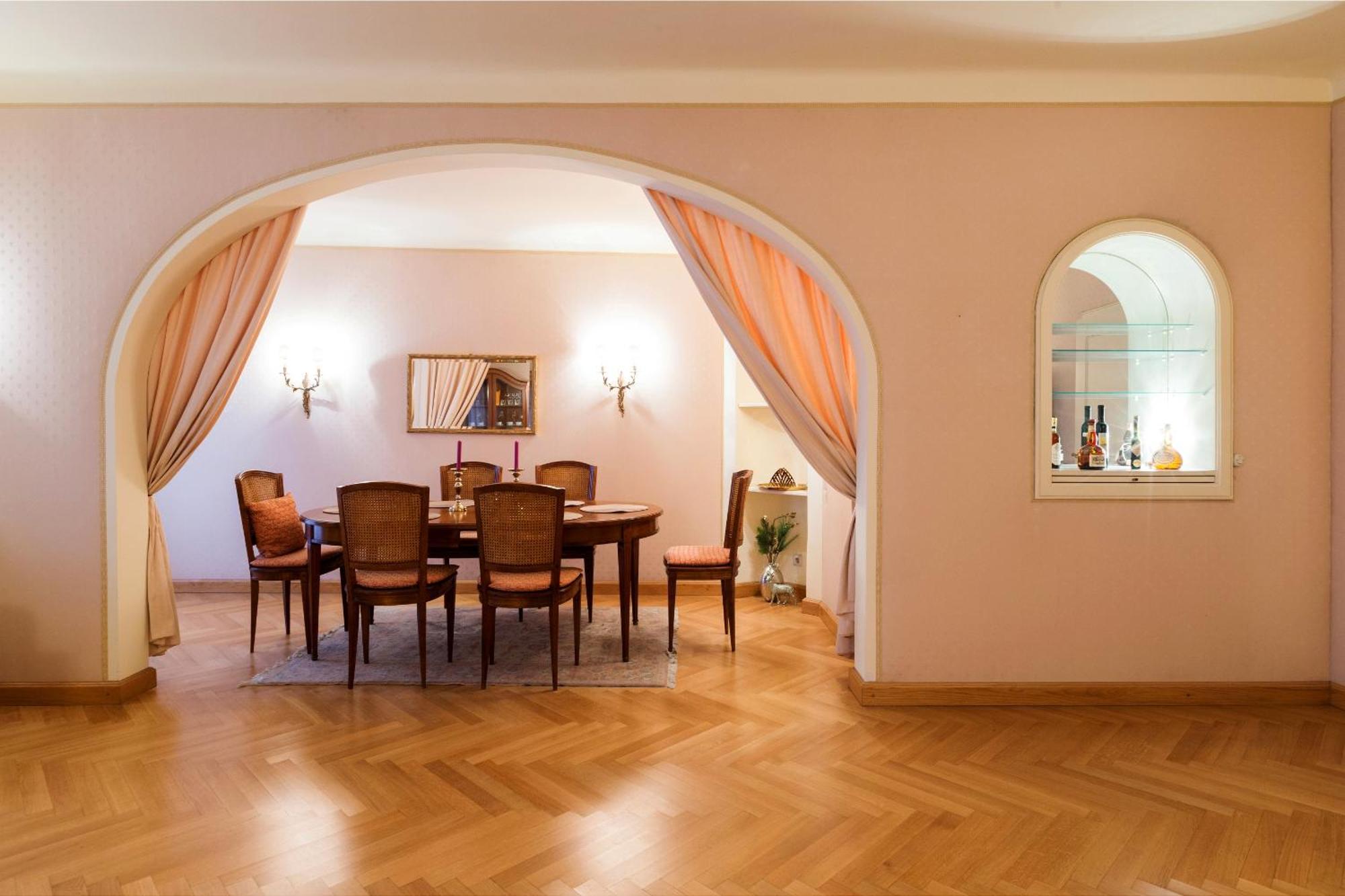 Sonnenfelsgasse Apartment *